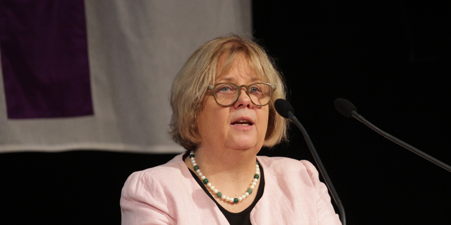 Synodalpr%C3%A4sidentin%20blickt%20zur%C3%BCck