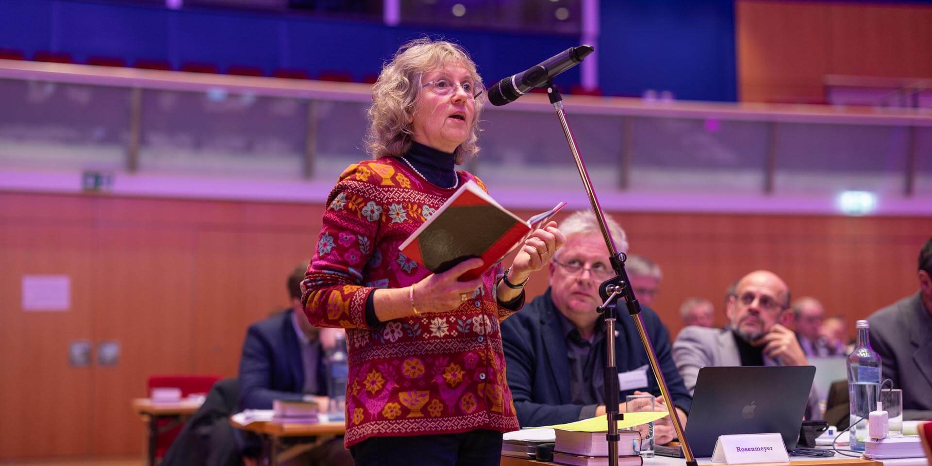 Bildrechte: ELKB/mck Mitgef%C3%BChl%20und%20Bedauern