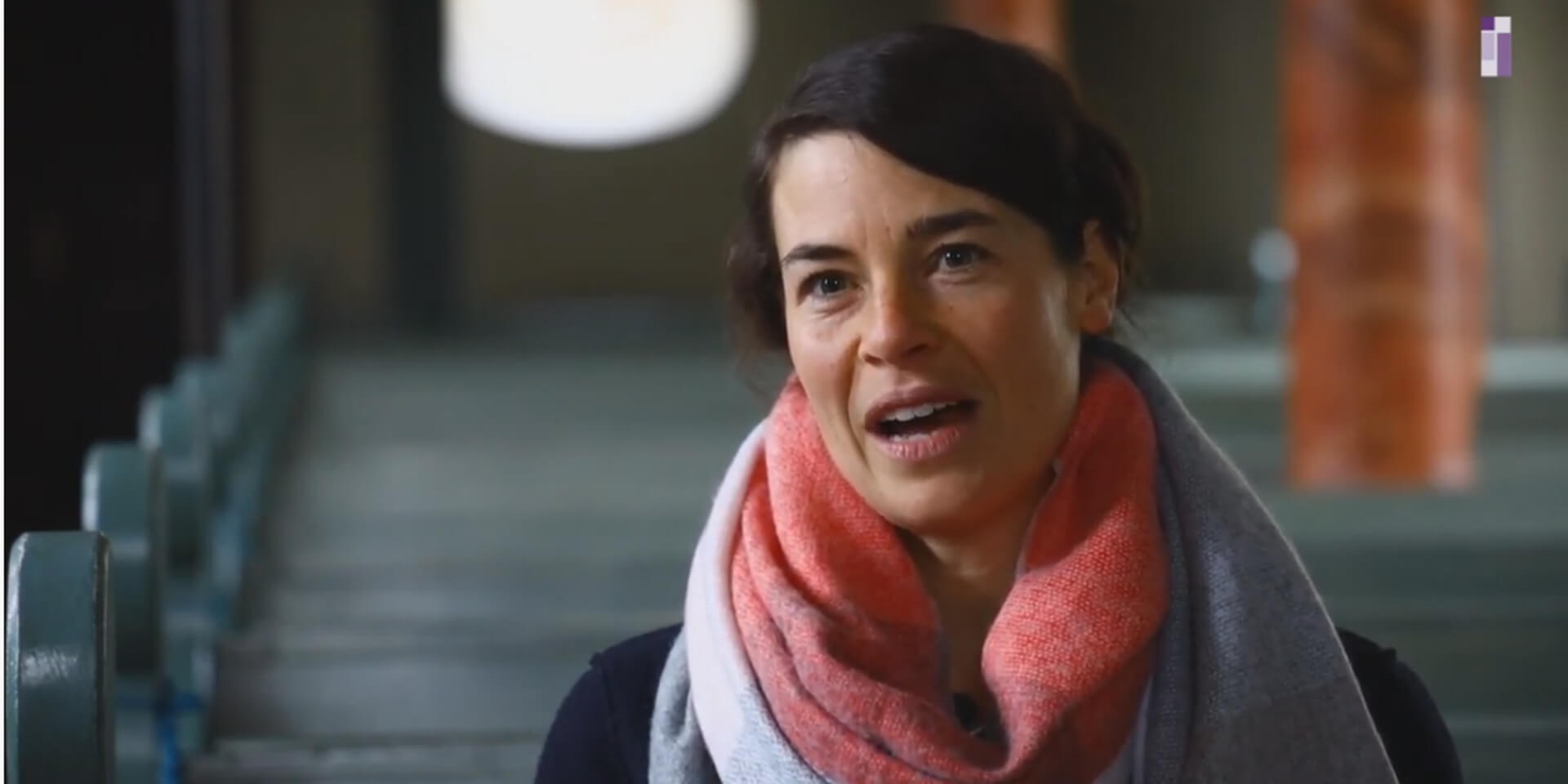 Video%3A%20Schriftf%C3%BChrerin%20Cornelia%20Blendinger%20im%20Portr%C3%A4t