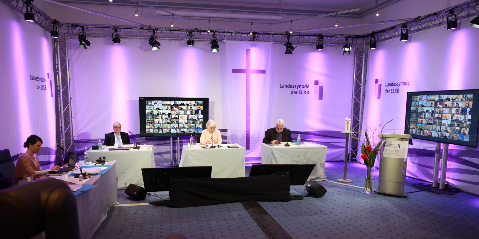 Bildrechte: elkb/amk Er%C3%B6ffnung%20und%20Begr%C3%BC%C3%9Fung