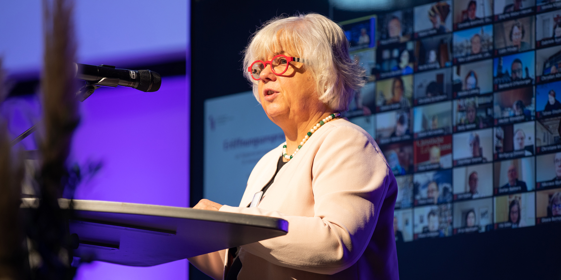 Bildrechte: elkb/mck Immer%20einen%20Schritt%20voraus