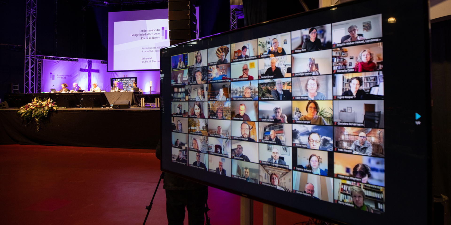 Bildrechte: elkb/mck Aussprache%20zu%20den%20Berichten