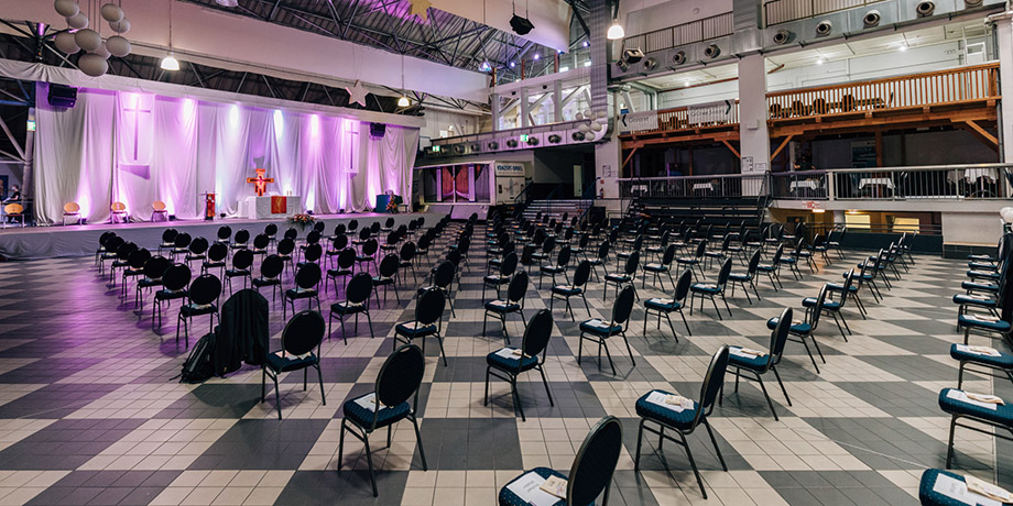 Vorbereitungen%20f%C3%BCr%20den%20Er%C3%B6ffnungsgottesdienst