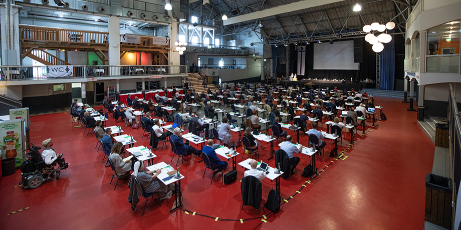 Sitzungstag%20mit%20vollem%20Programm