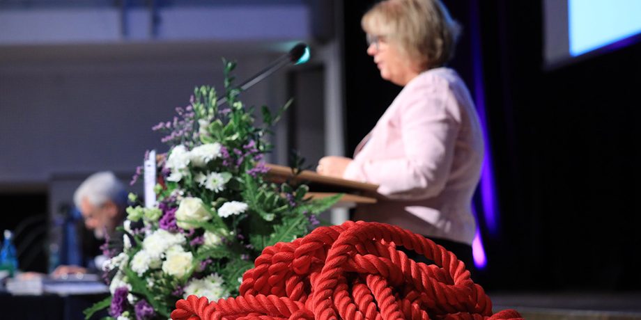 Der%20rote%20Faden%20der%20Hoffnung