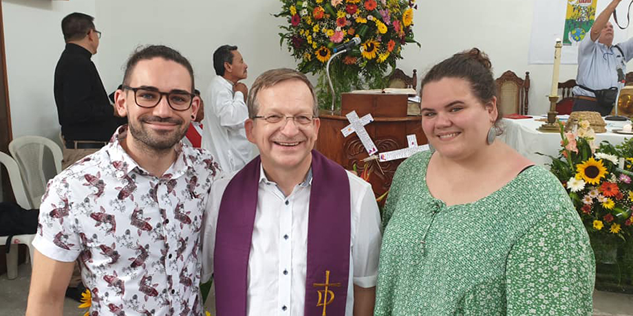 Jugend%20feiert%20mit