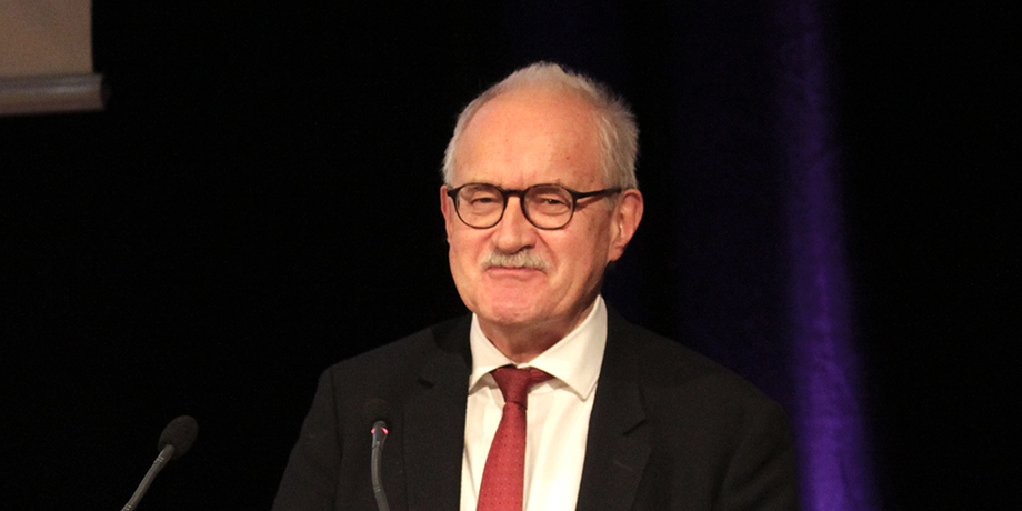 Empfehlung%3A%20Entlastung%20ohne%20Einschr%C3%A4nkungen