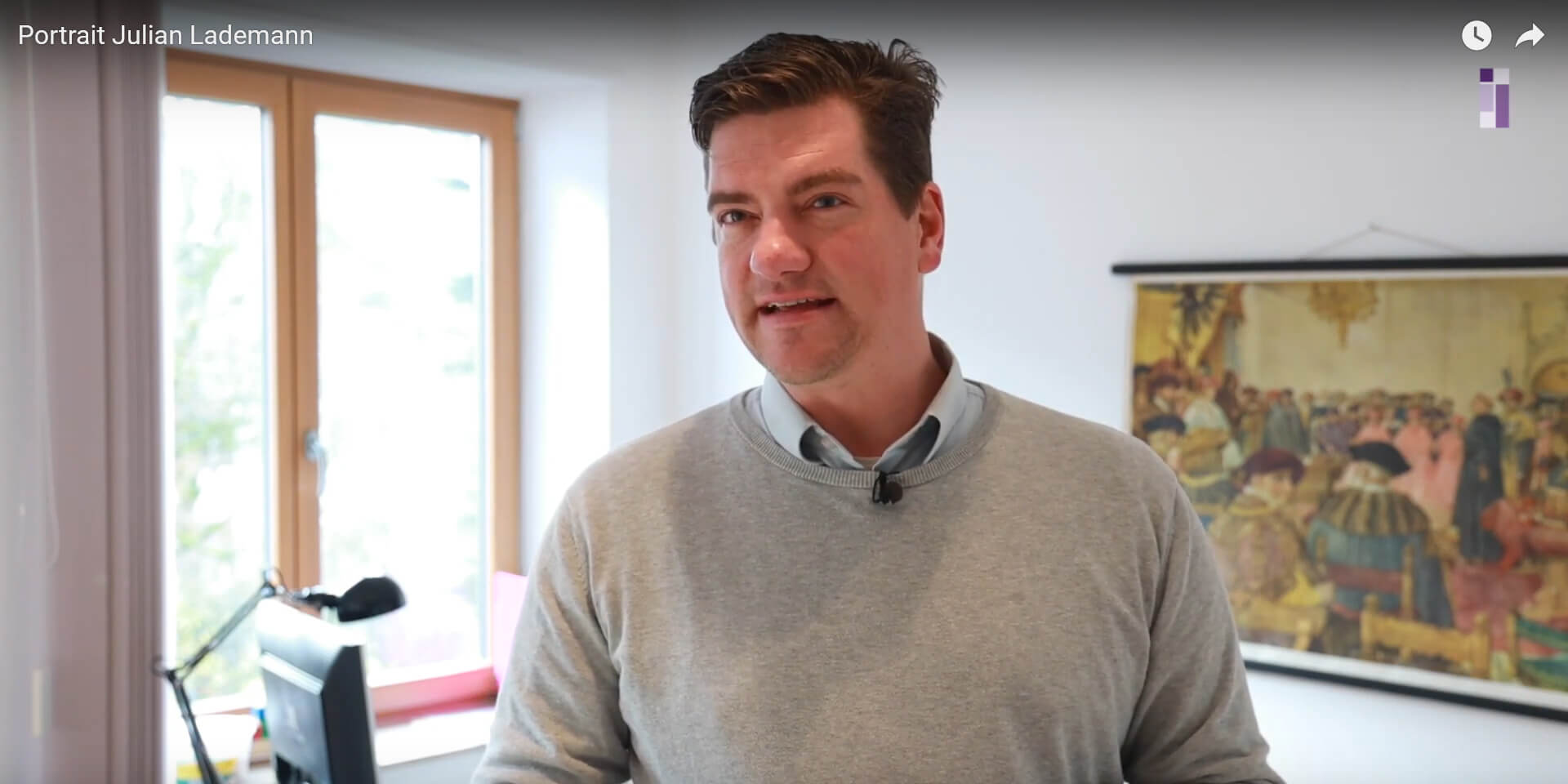 Bildrechte: elkb Pfarrer%20Julian%20Lademann%20im%20Portr%C3%A4t
