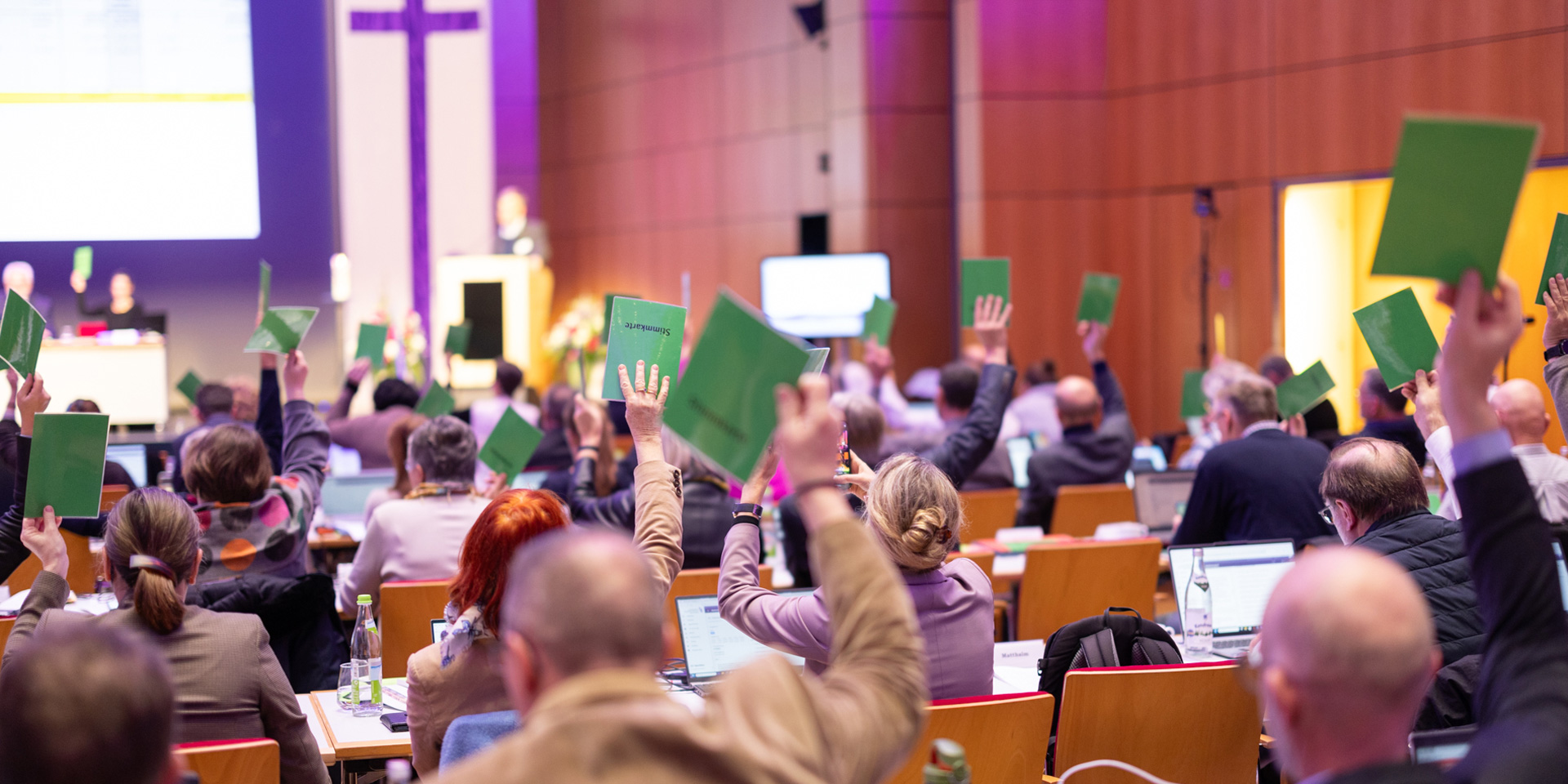 Strukturreform%20der%20Landeskirche