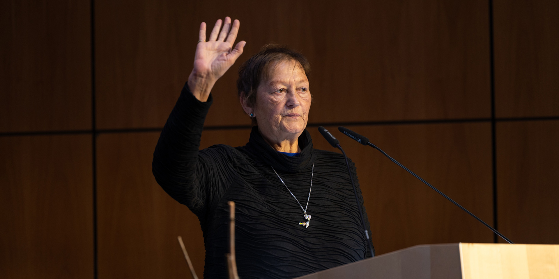 Chancengerechtigkeit%20f%C3%BCr%20Frauen%20in%20kirchlichen%20F%C3%BChrungs%C3%A4mtern