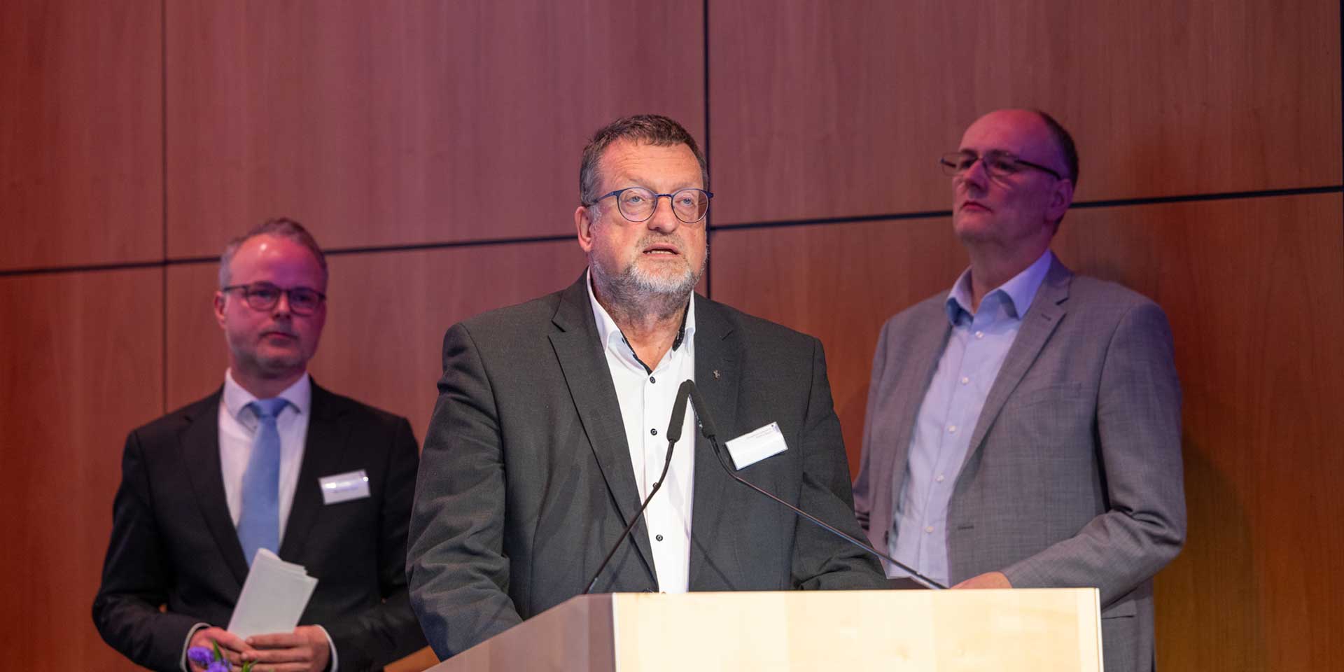 Bericht%20des%20Landeskirchenrates