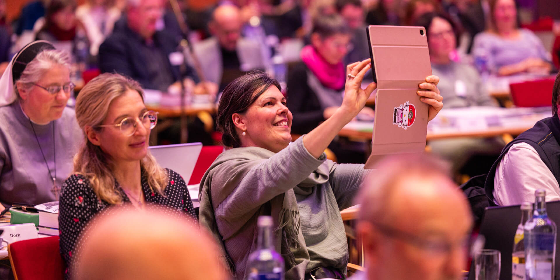 Bildrechte: elkb/mck Ein%20Kraftort%20mitten%20in%20der%20Gesellschaft