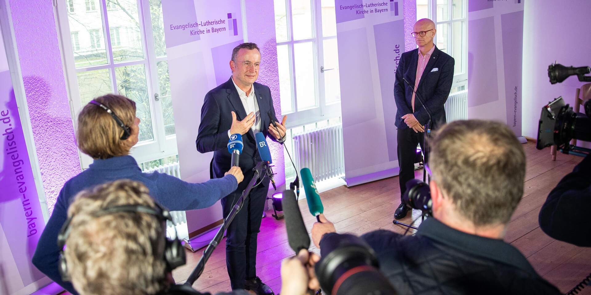 Bildrechte: elkb/mck Freude%20und%20Respekt%20vor%20dem%20Amt