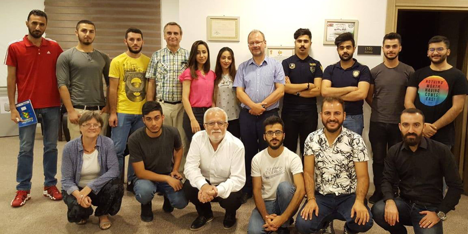 Bildrechte: Michael Martin Diskussion%20mit%20Jugendlichen