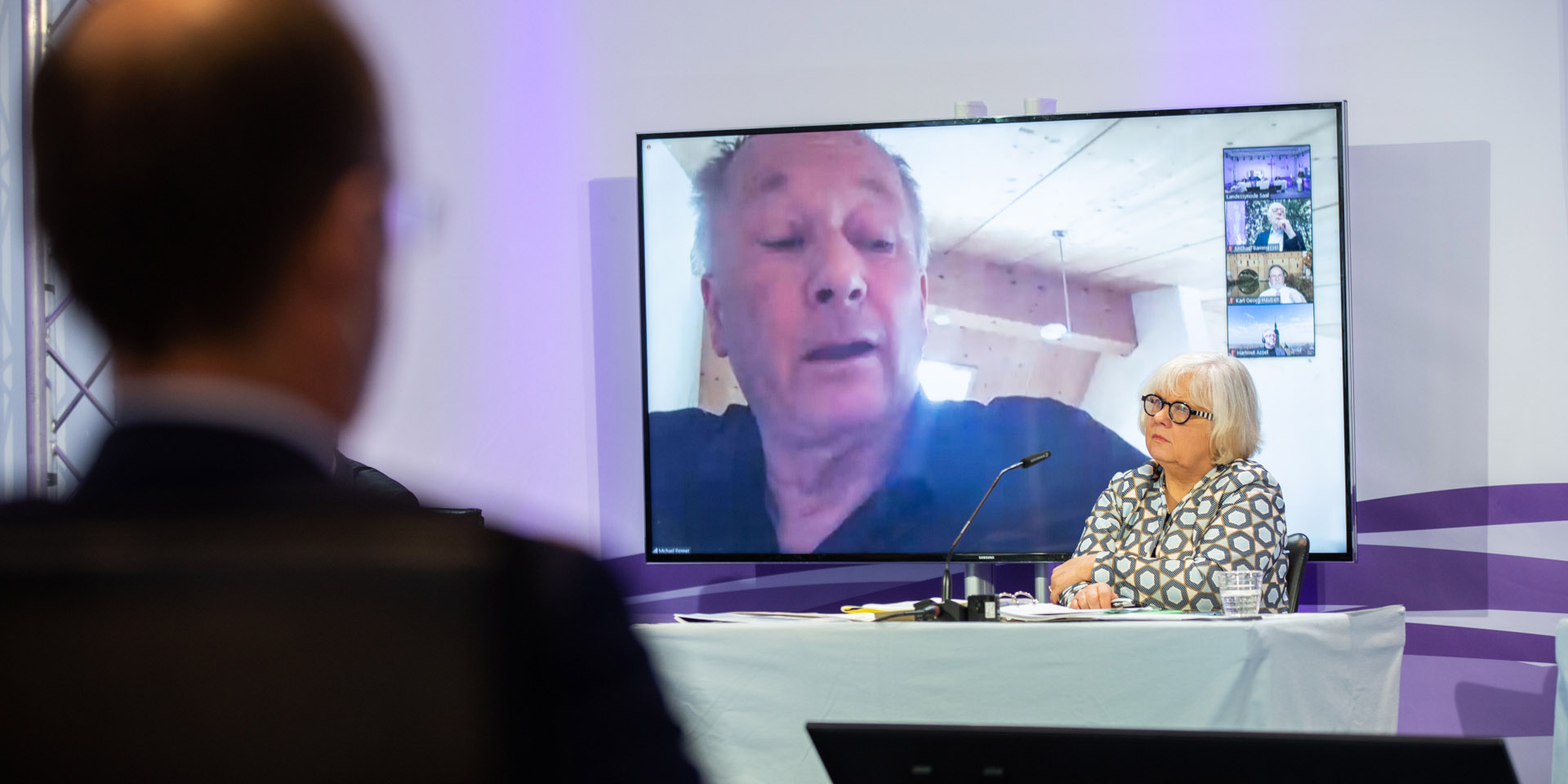 Bildrechte: elkb/mck Die%20Jugend%20im%20Blick