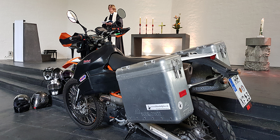 Bildrechte: Witzel Erinnerung%20an%20verungl%C3%BCckte%20Biker%2Ainnen